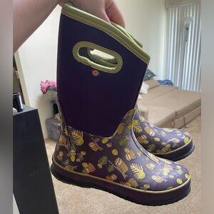 Girls YOUTH Bogs Boots